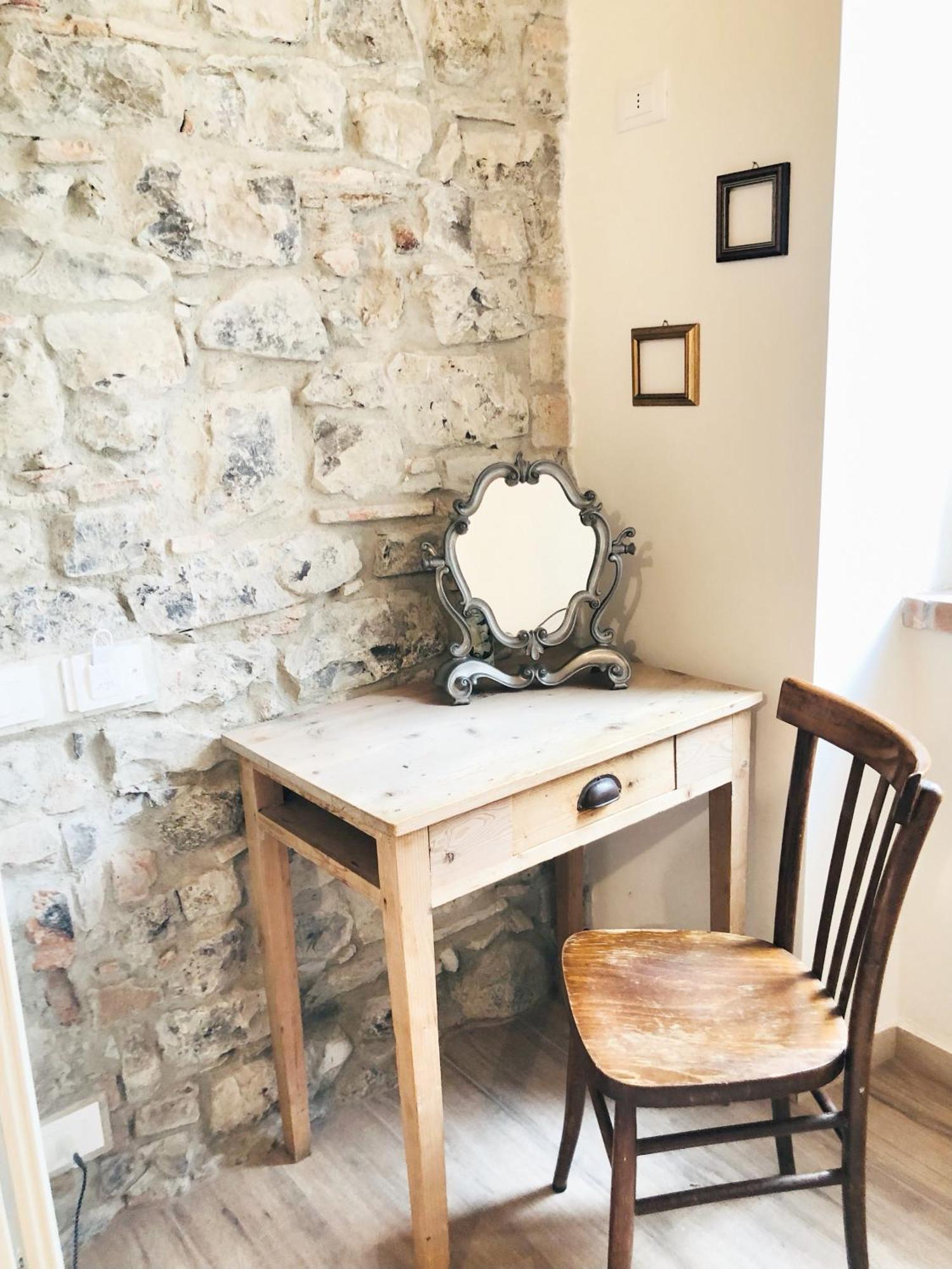 مبيت وإفطار مونتي ايزولا Casa Barteei المظهر الخارجي الصورة